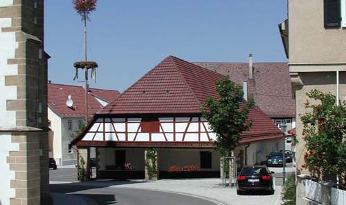 Die Kelter in Neuffen, erbaut Mitte 18. Jh., heute Sitz der Weingärtner-Genossenschaft Hohenneuffen-Teck eG