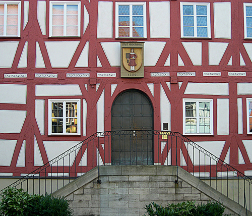 Portal des Rathauses von Niedernhall. Copyright: LABW