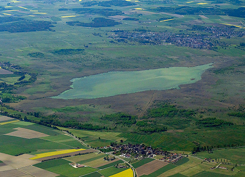 Der Federsee mit Alleshausen, Seekirch und Tiefenbach - Quelle LMZ BW