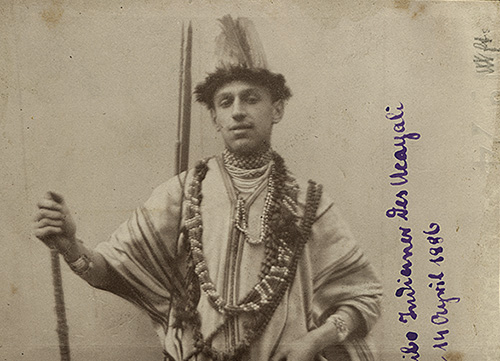 Karl Fürst von Urach in der Kleidung eines Cashibo-Indianers am Rio Ucayali in Peru, 14. April 1886. Quelle LABW (HStAS GU 120 Bü. 72)