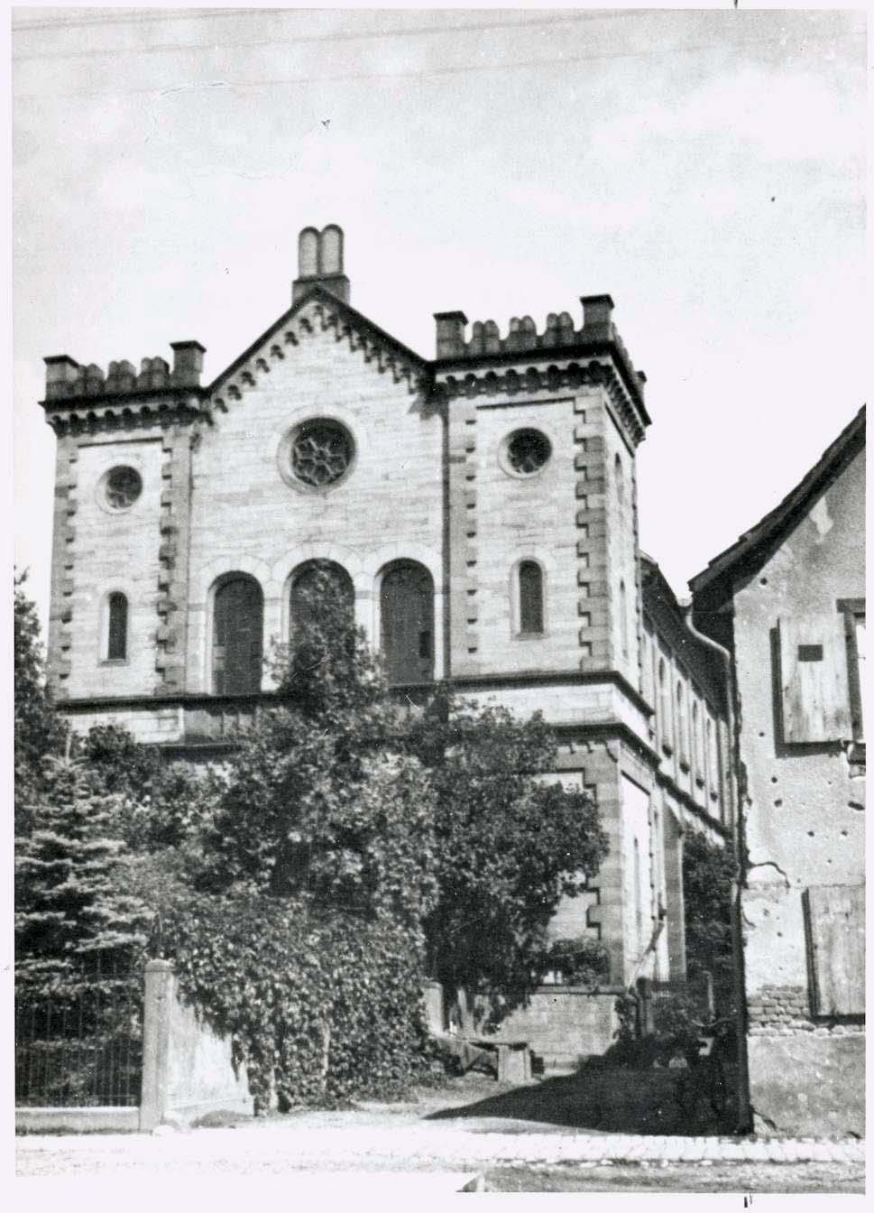 Die Synagoge in Kippenheim vor 1938. Vorlage: Landesarchiv BW, HStAS EA 99/001 Bü 305 Nr. 925. Zum Vergrößern bitte klicken.