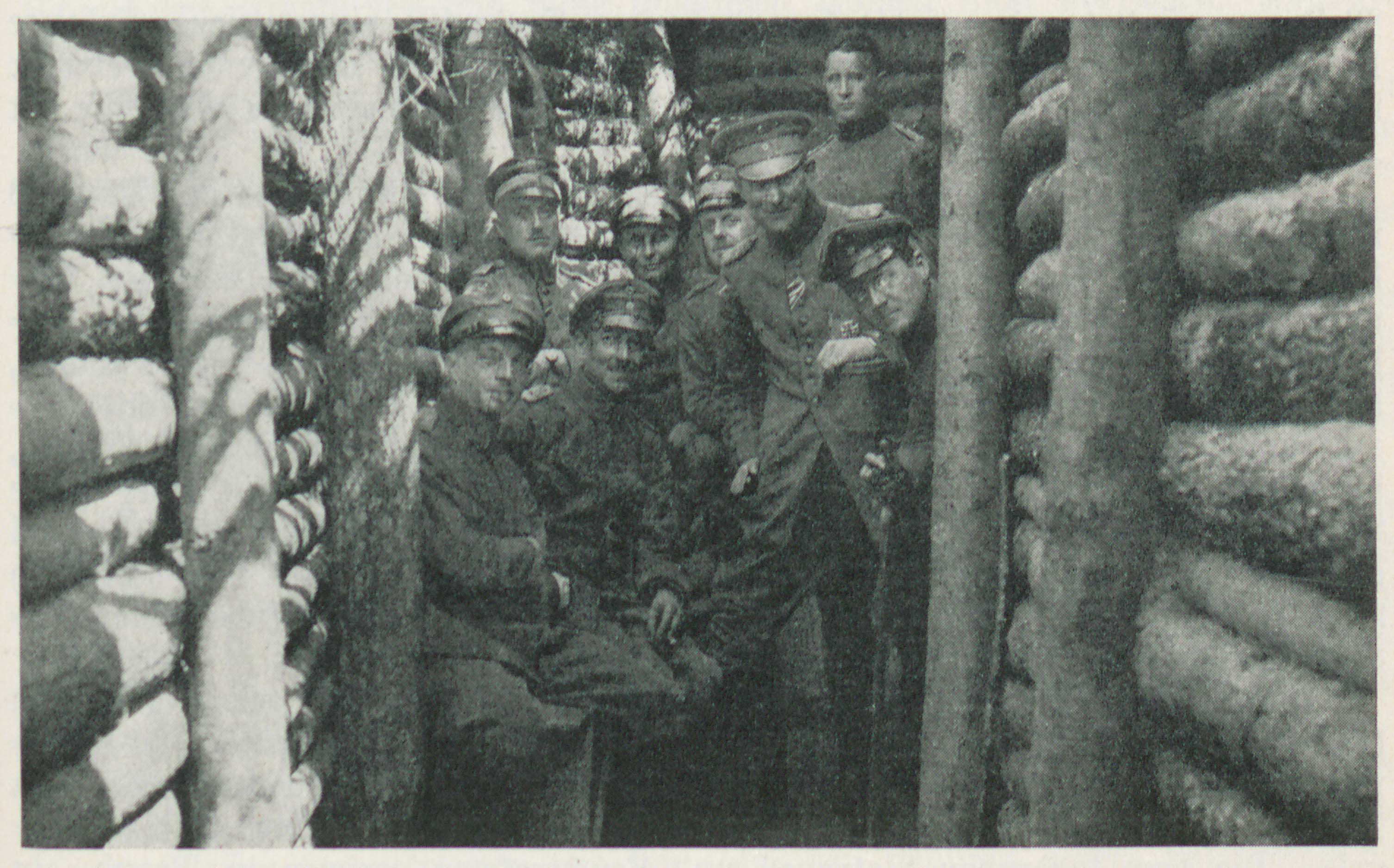  Vor dem Regimentsgefechtsstand am Winterberg-Tunnel (Foto aus RG, GLAK Cr 651, S. 321)