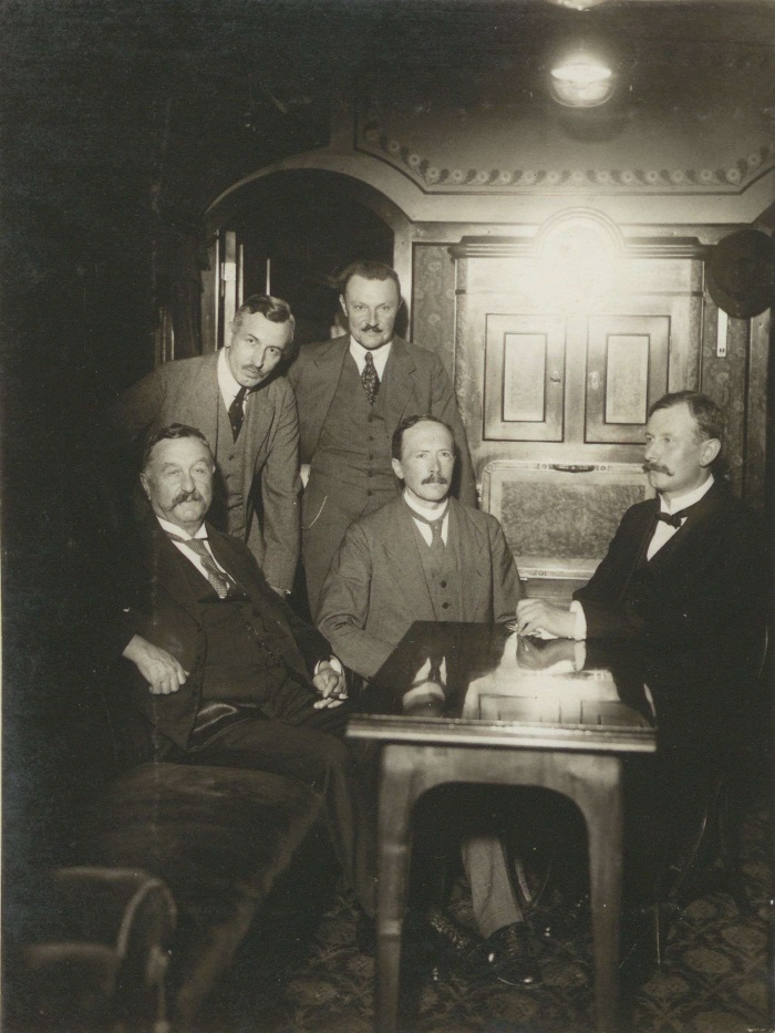 Constantin Fehrenbach, Joseph Wirth, Walter Simons, Heinrich Albert und Ernst Scholz, 1920