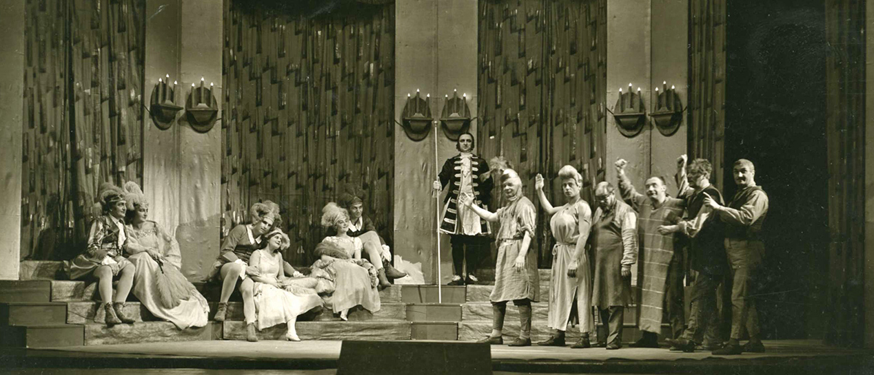 Beispiel für ein (recht frühes) Inszenierungsfoto: Ein Sommernachtstraum von Shakespeare, 1922, (Quelle: Landesarchiv BW, StAL E 18 III Bü 203 Bild 4) 