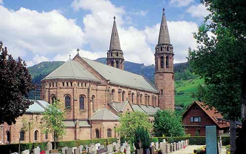 Die katholische Pfarrkirche St. Johannes der Täufer in Forbach (FaBi Kreisbeschreibung RA)
