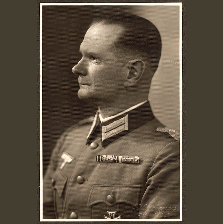 Porträt von Hubert Lanz als Oberstleutnant, um 1938/39. Vorlage: LABW, HStAS M 708 Nr. 1878.