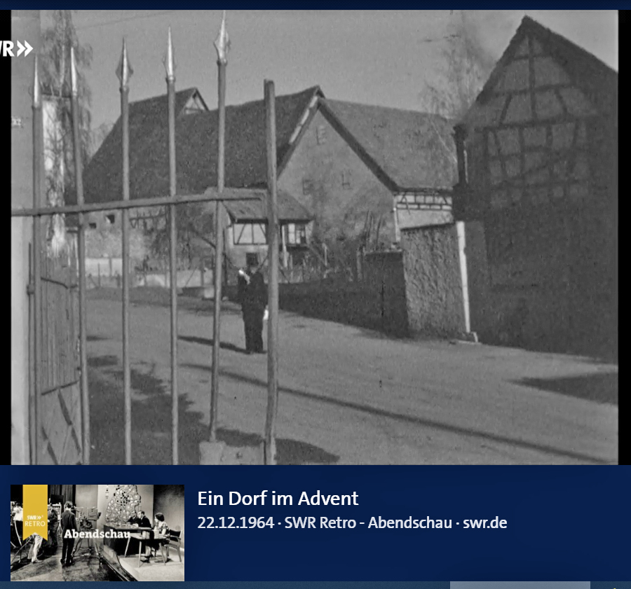 Der Dorfbüttel kündigt den Christbaumverkauf an, Abendschau, 22.12.1964, Quelle SWR Retro.