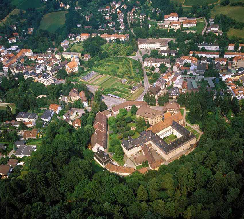 Die Zisterzienserinnen-Abtei Lichtenthal im gleichnamigen Stadtteil von Baden-Baden - Quelle LMZ BW
