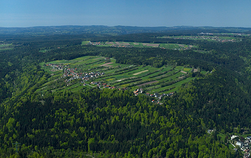 Bad Liebenzell-Beinberg als Beispiel eines Waldhufendorfs - Quelle LMZ BW