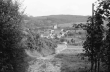 Pfaffenweiler: Blick vom Weinberg auf das Dorf, Bild 1