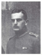 Albert Schreiner, Offiziersstellvertreter, Kriegsminister vom 09.1918-15.11.1919 in Uniform, Brustbild in Halbprofil