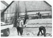 Gailingen, KN; Synagogenruine nach der Reichspogromnacht, Männer bei Aufräumarbeiten, Bild 1