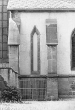 Choransicht der Stiftskirche Lahr mit Strebepfeilern, die dem ursprünglichen Bau angehören, 1989.