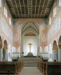 Blick auf den Altarraum der ehemaligen Stiftskirche St. Georg in Oberzell, 1999.
