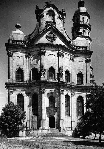 Westfassade der Klosterkirche, 1929.
