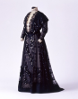 Gesellschaftskleid der Königin Charlotte von Württemberg [Quelle: Landesmuseum Württemberg]