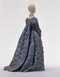 Damenkleid (Robe à la française) [Quelle: Landesmuseum Württemberg]
