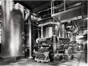 Stuttgart: Zentralgeneratoren im Gaswerk 1925