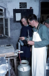 Qualitätsproben in der Molkerei 1959