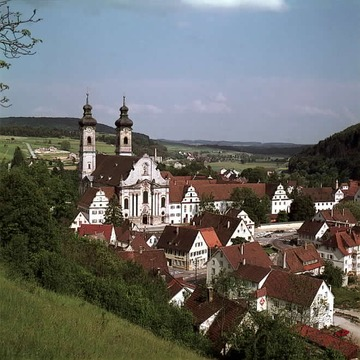 Zwiefalten: Klosteranlage und Ort von Nordwesten 1972