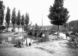 Neckarrems: Remsbrücke, spielende Kinder mit Leiterwagen 1950