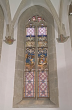 Ingelfingen: farbiges Glasfenster, ev. Pfarrkirche St. Nikolaus