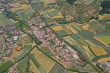 Bretzfeld: Ortskern von Südwesten, Luftbild 2005