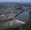 Rheinfelden (Baden) von SW: Industriegebiet mit Stauwehr; Aluminiumwerk, Luftbild