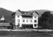 Enzklösterle: Hotel Waldhorn - Post, mit Postkutsche des Königreichs Württemberg 1900