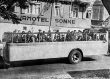 Sonntagsfahrt mit dem Reisebus der Firma Ruoff in den Schwarzwald auf den Dobel um 1935