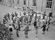Mädchenspiele im Hof der Lerchenrainschule Stuttgart 1950