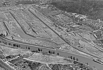 Stuttgart: Neckarhafen 1956