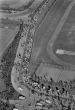 Stuttgart-Bad Cannstatt: Fußgänger beim Neckarstadion 1963