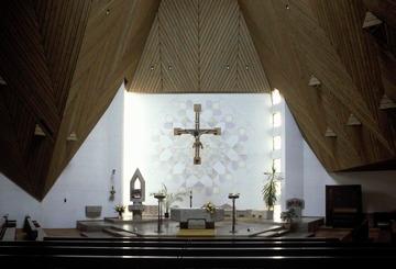 Immenstaad: Katholische Kirche innen mit Altar 1982