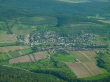 Illingen-Schützingen: Ort mit Weinbergen, Luftbild 2006
