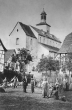Bad Boll: Kirche mit Menschen um 1875