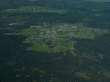 Dobel: Ort umgeben von Wald, Luftbild 2007