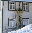 Schonach: Haus mit Kruzifix 1981